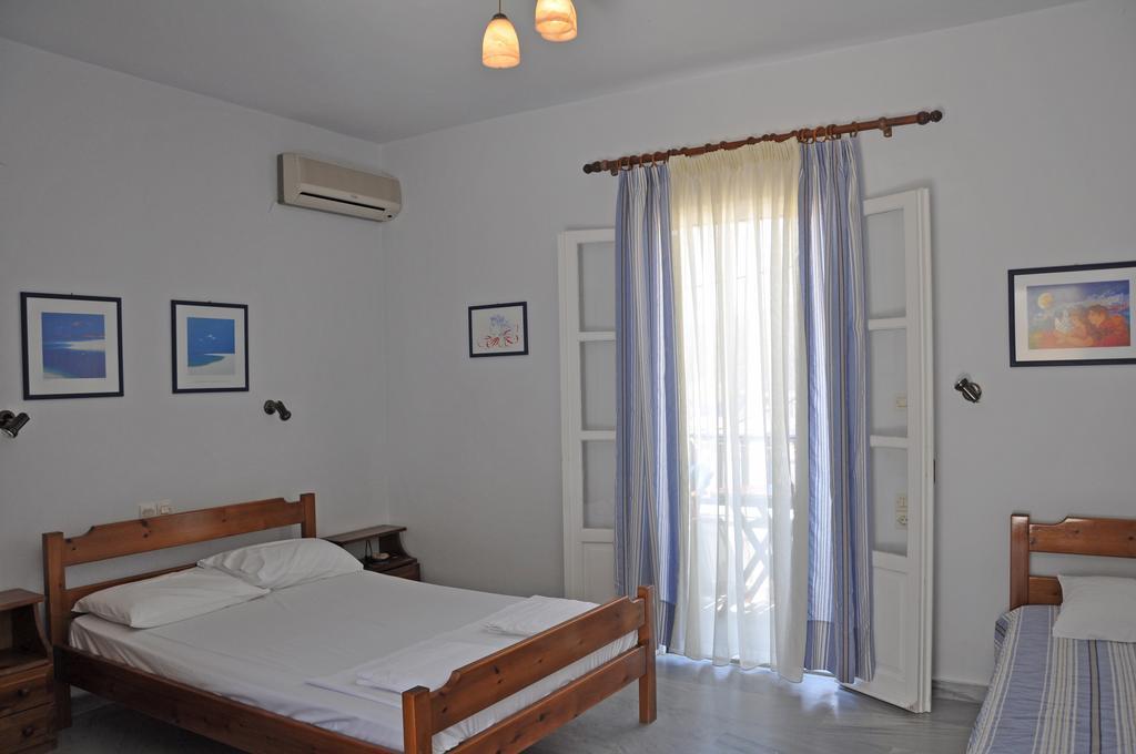 Nostos Studios Aegiali Quarto foto