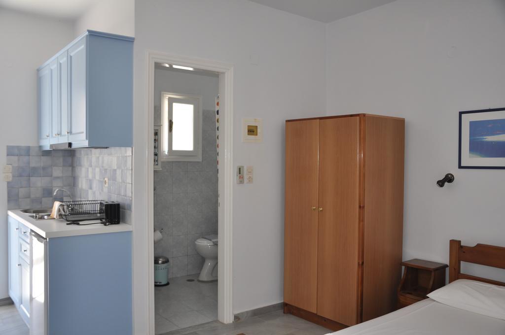 Nostos Studios Aegiali Quarto foto